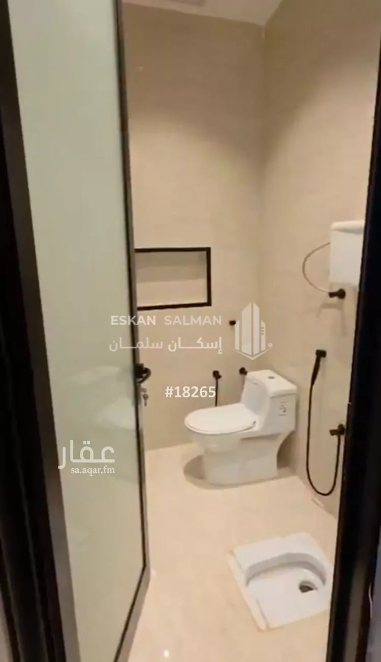 شقة للبيع في شارع الاحيمر الطائي, حي المحمدية 2, مدينة جازان, منطقة جازان صورة 2