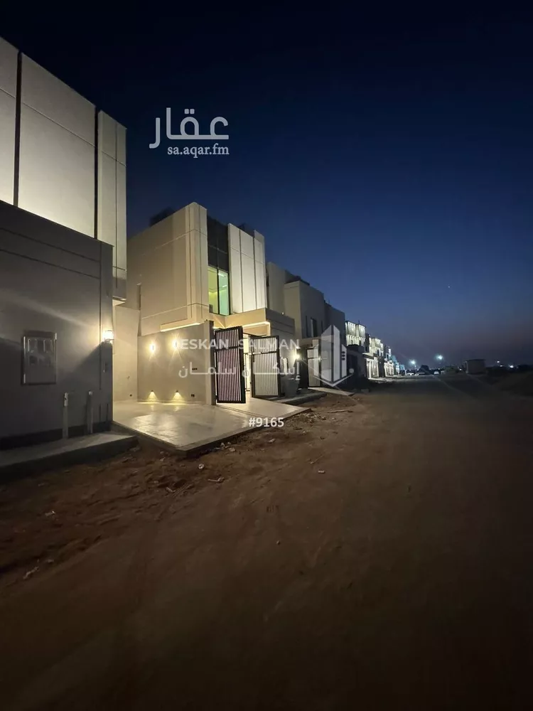 دور للبيع في شارع بركة بن نزار, حي الرمال, مدينة الرياض, منطقة الرياض صورة 2