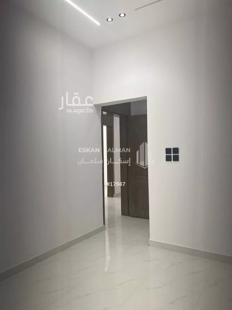 دور للبيع في شارع قيس بن الملوح, حي الرمال, مدينة الرياض, منطقة الرياض صورة 4