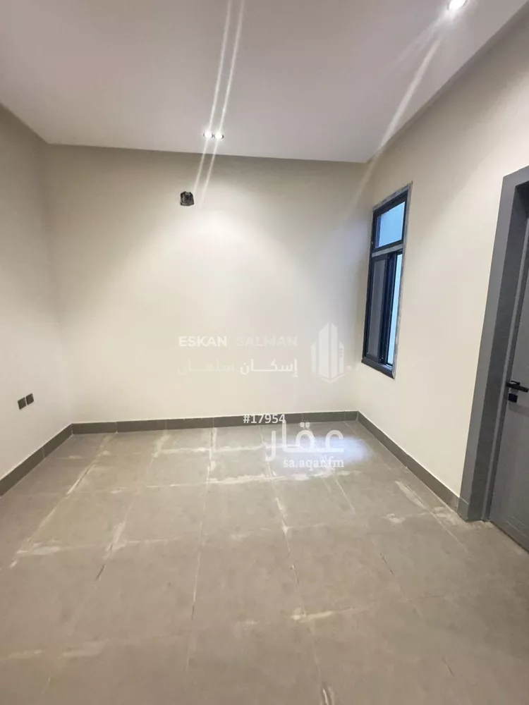 فيلا للبيع في شارع القاض بن العربي, حي بدر, مدينة الرياض, منطقة الرياض صورة 5