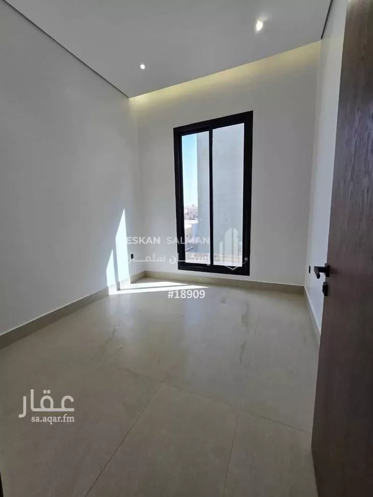 فيلا للبيع في شارع أحمد بن داود المالكي, حي المعيزيلة, مدينة الرياض, منطقة الرياض صورة 3