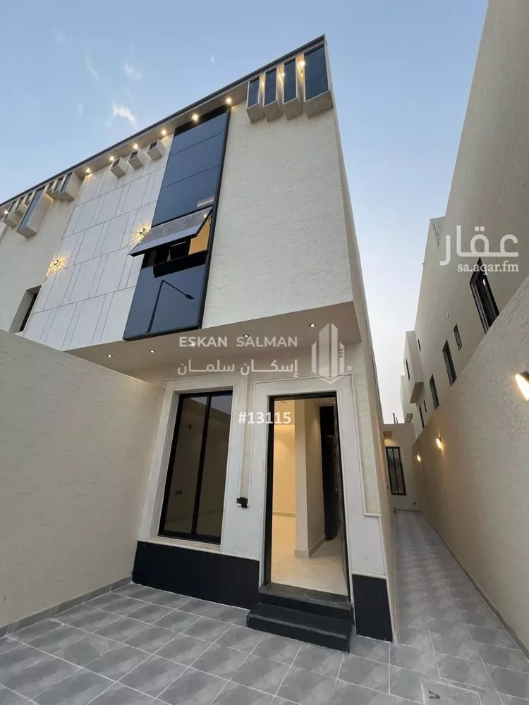 دور للبيع في شارع الضياء, حي الجنادرية, مدينة الرياض, منطقة الرياض صورة 3
