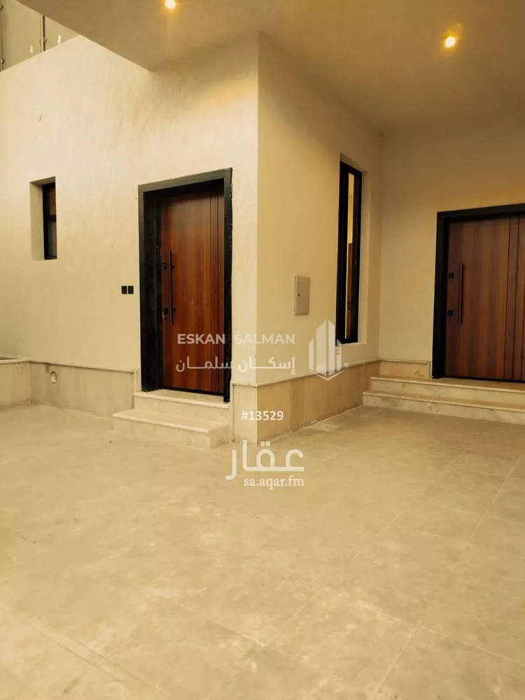 فيلا للبيع في شارع سليمان بن زياد الحضرمي, حي شوران, مدينة المدينه المنوره, منطقة المدينة المنورة صورة 2