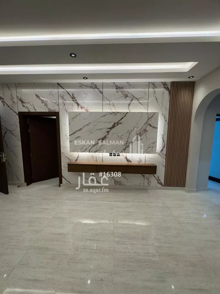 شقة للبيع في شارع نصر الله الدينوري, حي السويس 1, مدينة جازان, منطقة جازان صورة 4