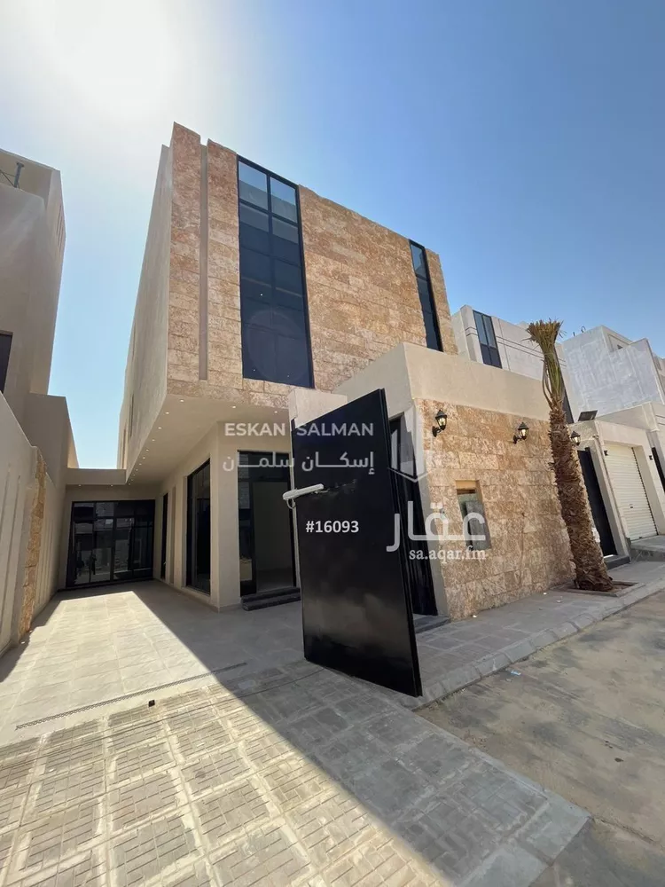 فيلا للبيع في شارع الميدان بن صخر, حي الرمال, مدينة الرياض, منطقة الرياض صورة 2