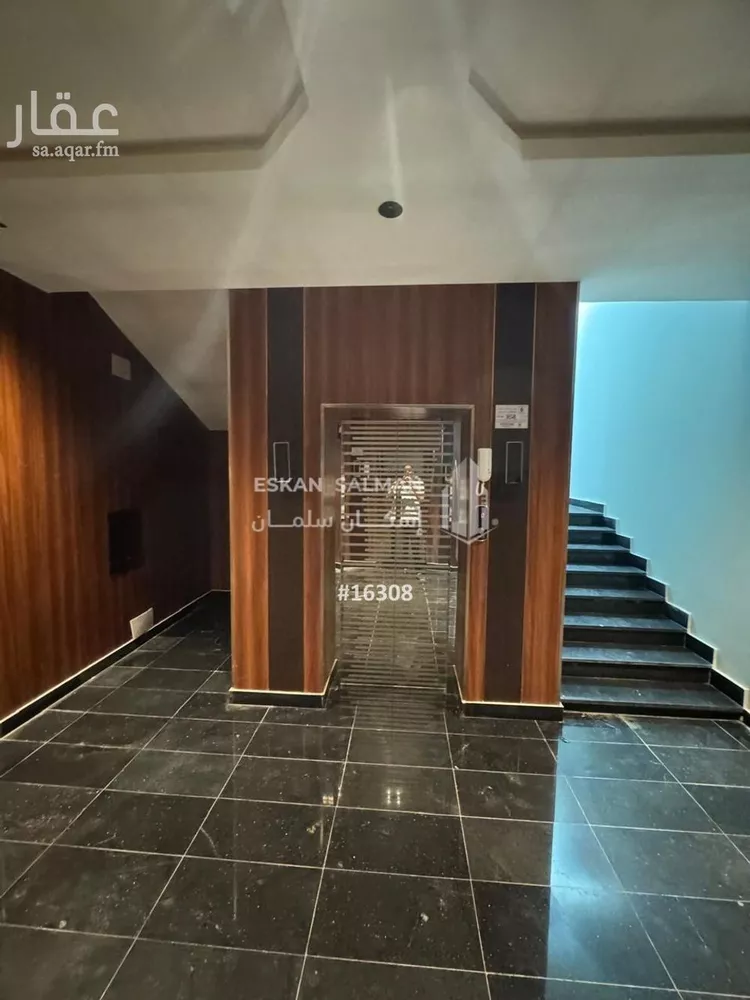 شقة للبيع في شارع نصر الله الدينوري, حي السويس 1, مدينة جازان, منطقة جازان صورة 2