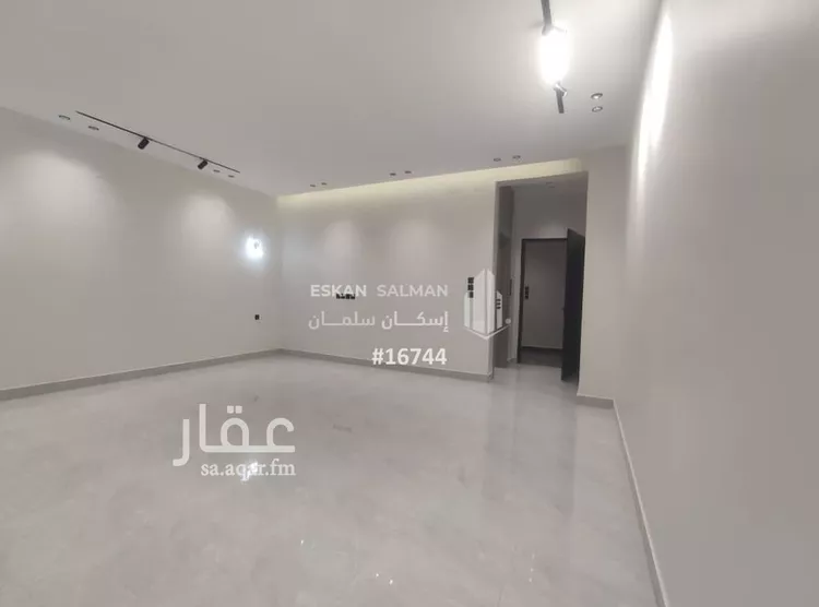 شقة للبيع في شارع المحالة, حي الغدير, مدينة أبها, منطقة عسير صورة 4