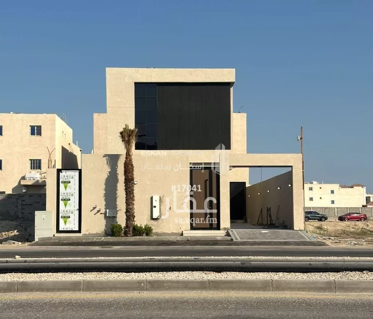 فيلا للبيع في شارع الولاء, حي الأمواج, مدينة الخبر, المنطقة الشرقية