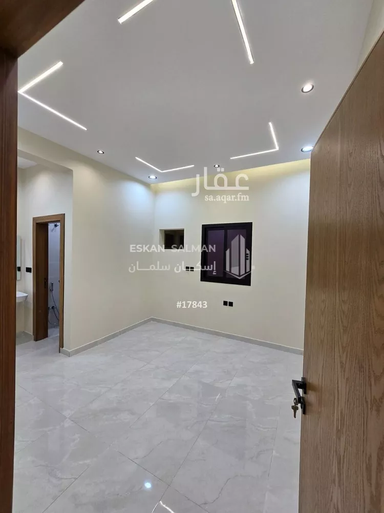 شقة للبيع في شارع شارع الأمير ناصر بن عبد العزيز, حي السويس 2, مدينة جازان, منطقة جازان صورة 5