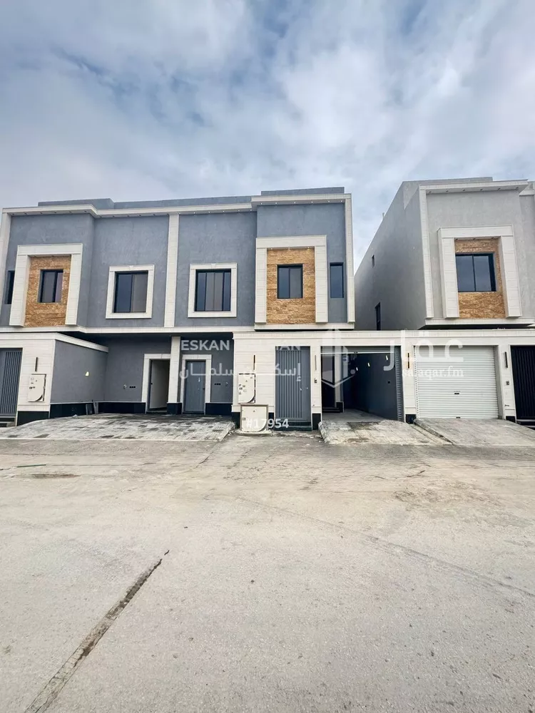 فيلا للبيع في شارع القاض بن العربي, حي بدر, مدينة الرياض, منطقة الرياض