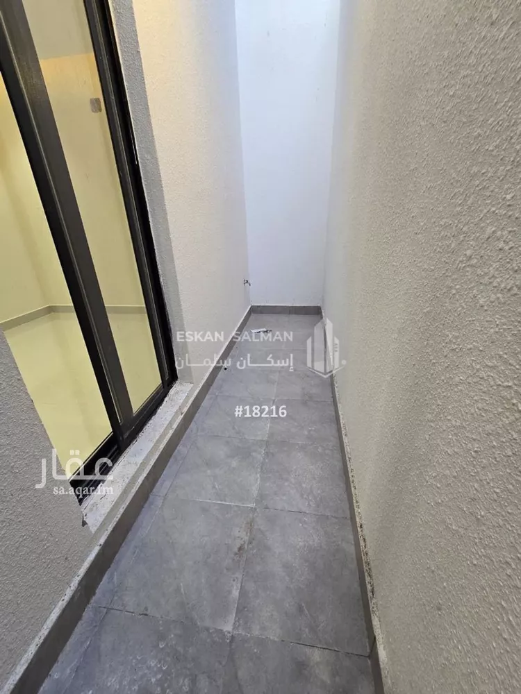 دور للبيع في شارع المحدار, حي المعيزيلة, مدينة الرياض, منطقة الرياض صورة 5