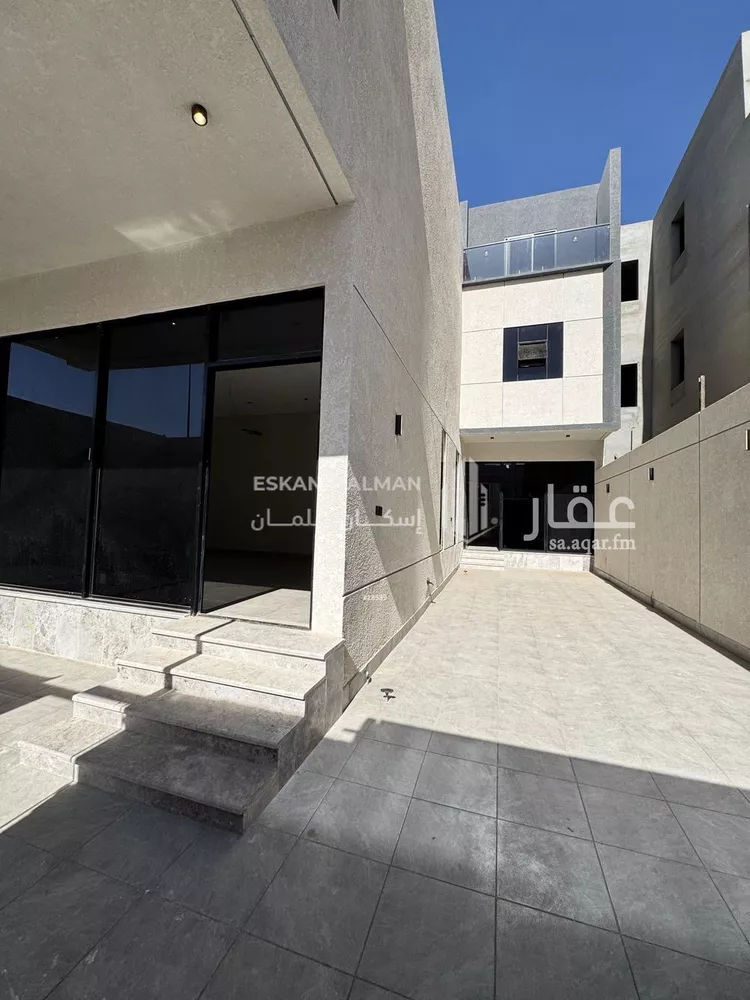 فيلا للبيع في شارع احمد الهواري, حي السكب, مدينة المدينة المنورة, منطقة المدينة المنورة صورة 2