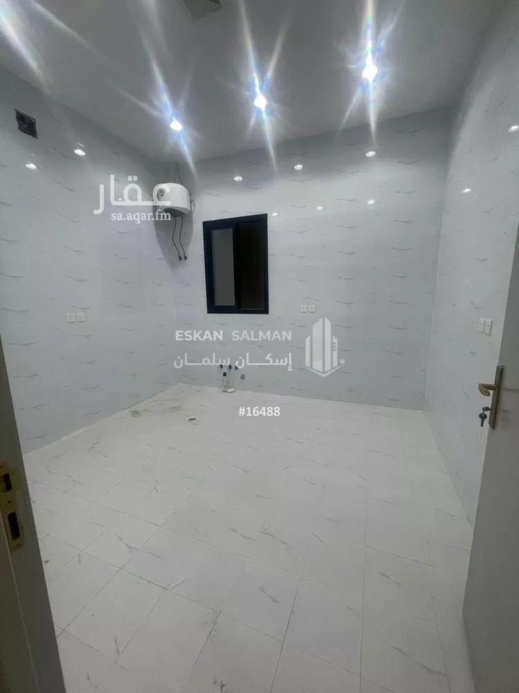 فيلا للبيع في شارع عمر الصفار, حي المرجان, مدينة الرياض, منطقة الرياض صورة 3