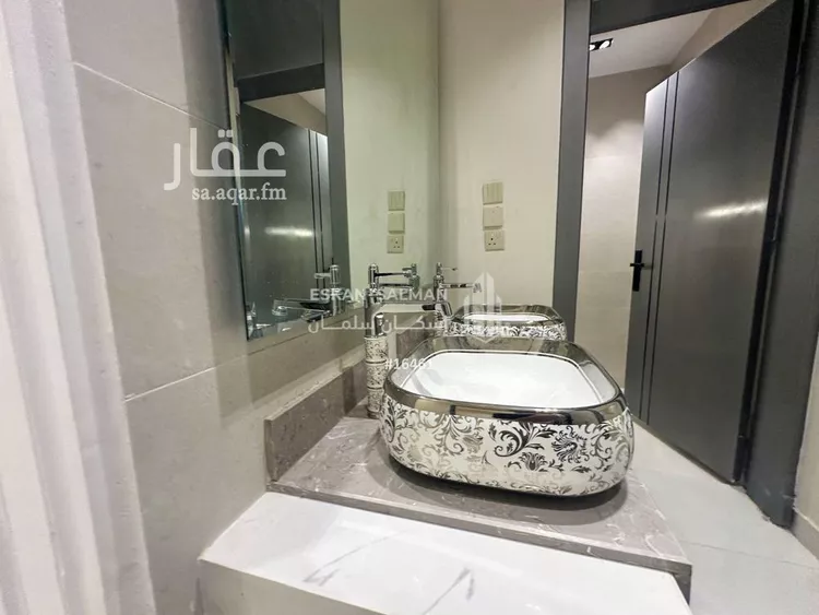 دور للبيع في شارع سلمه بن صخر, حي المعارض, مدينة خميس مشيط, منطقة عسير صورة 5