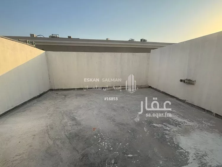 فيلا للبيع في شارع بشير ابن الحارث, حي الأمواج, مدينة الخبر, المنطقة الشرقية صورة 2