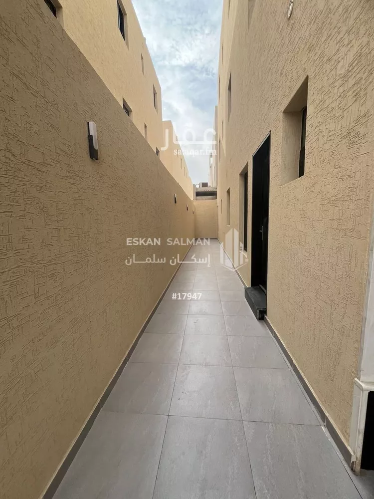 دور للبيع في شارع قيس بن الملوح, حي الرمال, مدينة الرياض, منطقة الرياض صورة 2