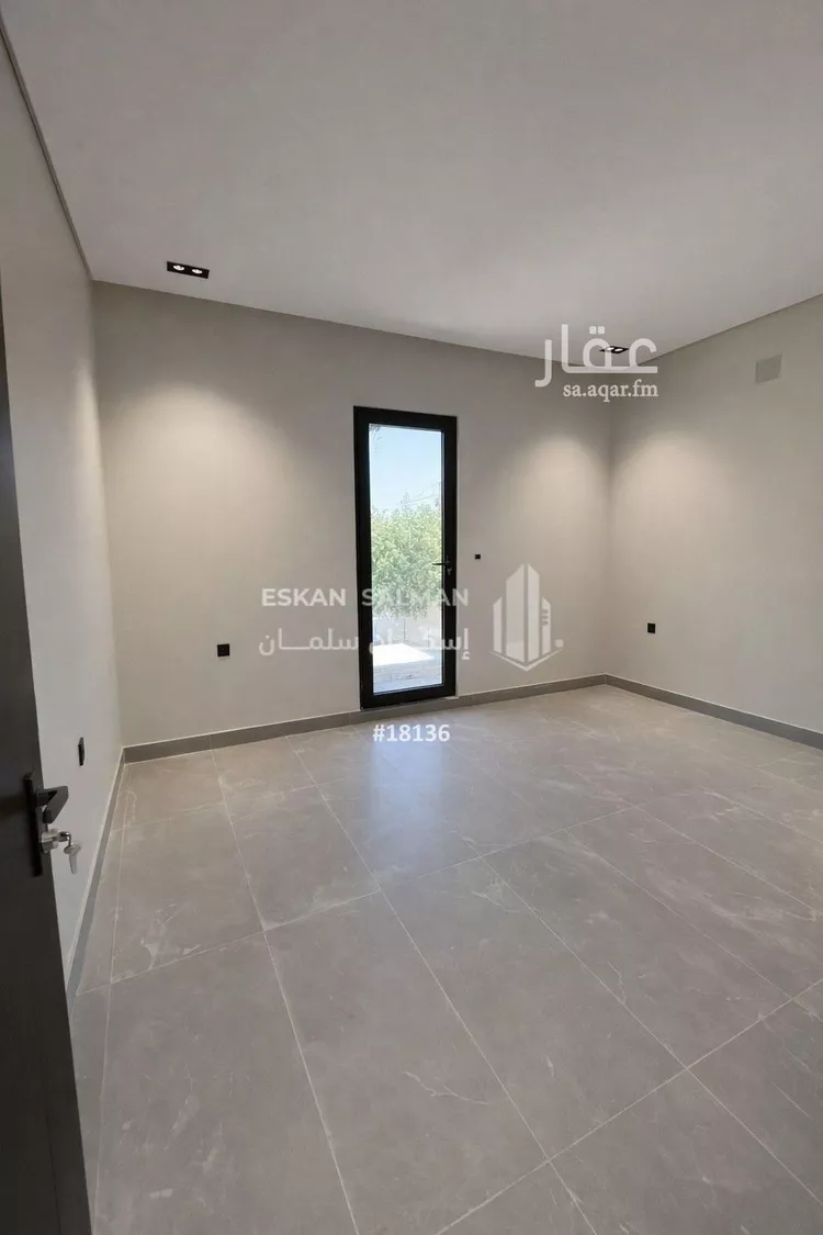 دور للبيع في شارع ميناء الاحمدي, حي إشبيلية, مدينة الرياض, منطقة الرياض صورة 3