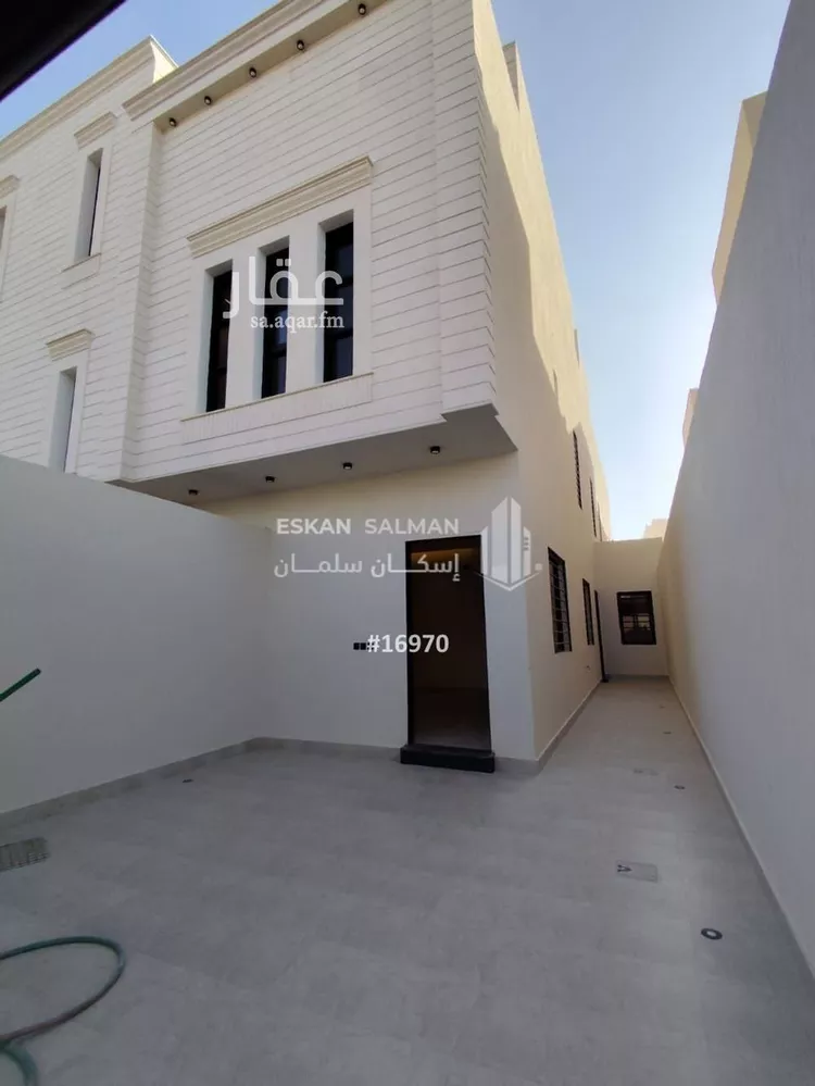 دور للبيع في حي عكاظ, مدينة الرياض, منطقة الرياض صورة 4