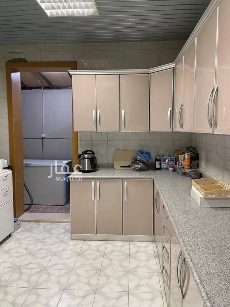 فيلا للبيع في شارع الحبيل, حي النفل, مدينة الرياض, منطقة الرياض صورة 5