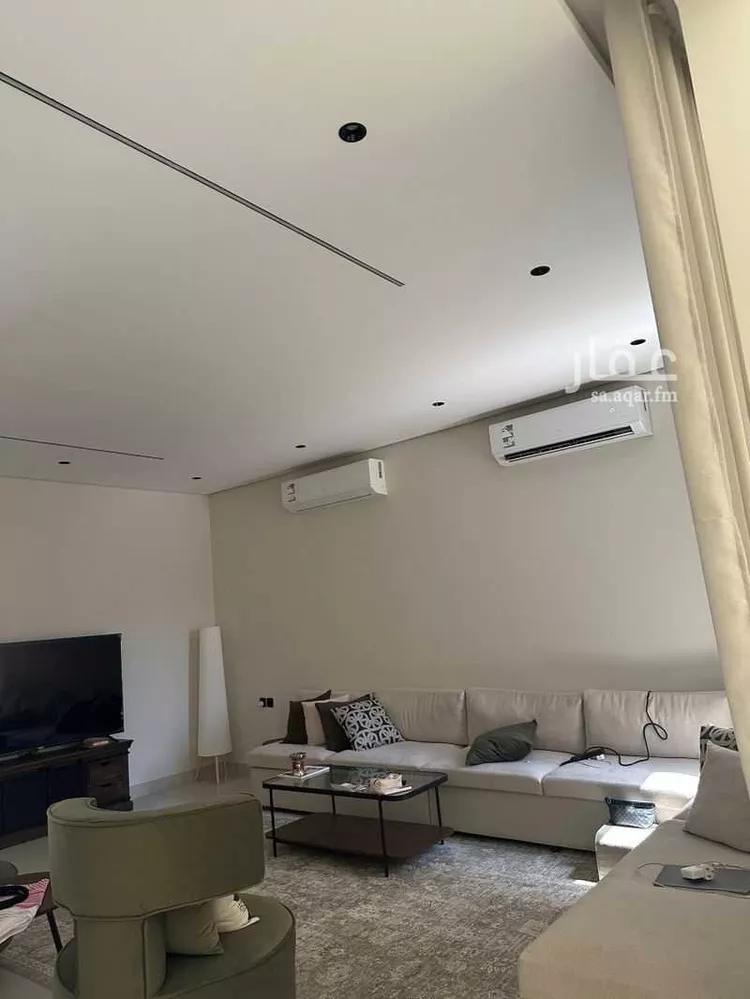 فيلا للإيجار في شارع 3560803, حي الملك فهد, مدينة عنيزة, منطقة القصيم 9