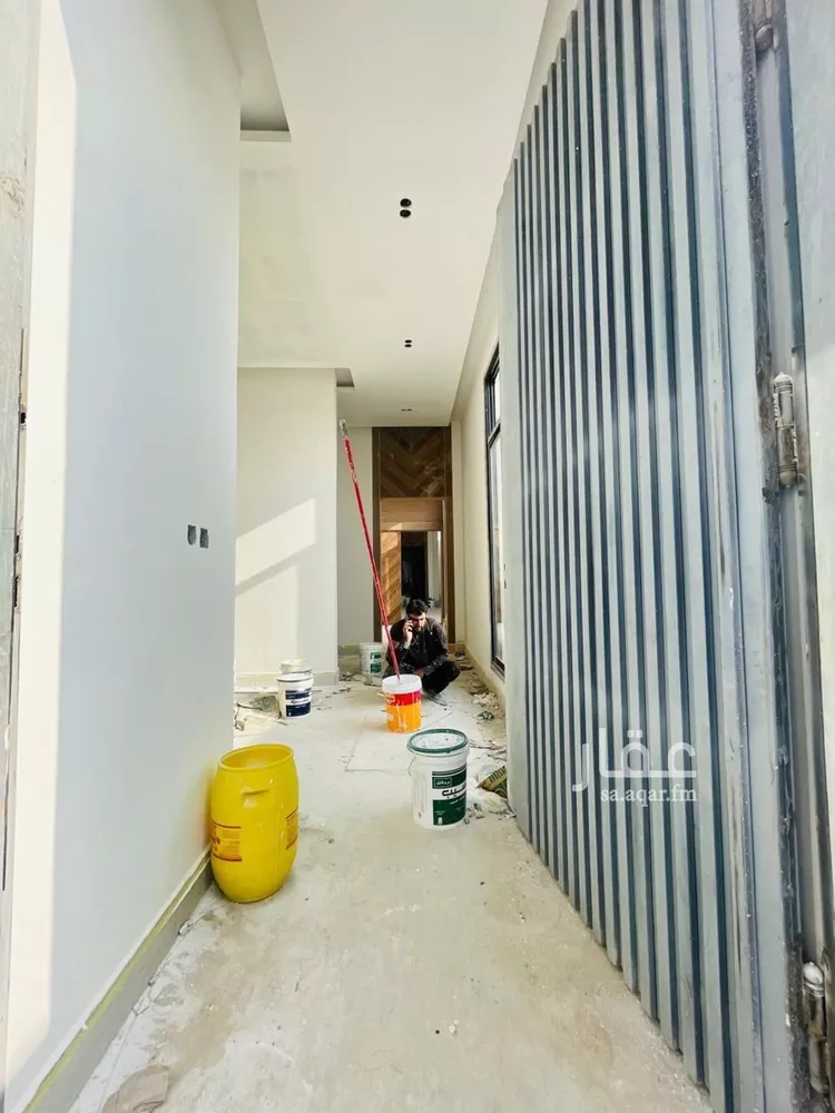 فيلا للبيع في شارع شارع بن أبي الشكر الفلكي, حي المهدية, مدينة الرياض, منطقة الرياض صورة 4