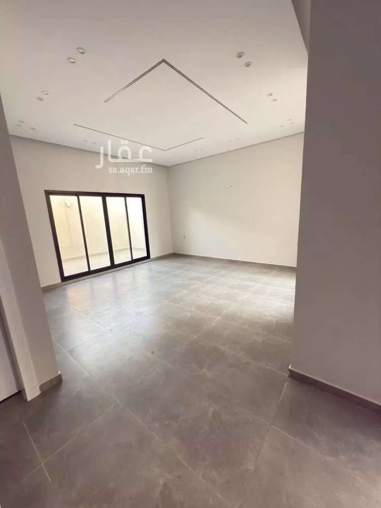 فيلا للبيع في شارع ابن الصاحب, حي الورود, مدينة الخرج, منطقة الرياض صورة 4