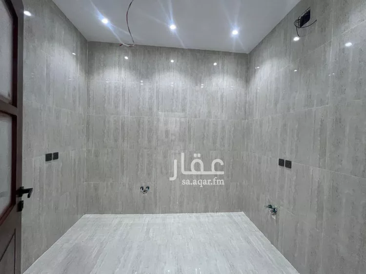 شقة للبيع في شارع عبدالرحمن بن قاسم, حي عكاظ, مدينة الرياض, منطقة الرياض صورة 4