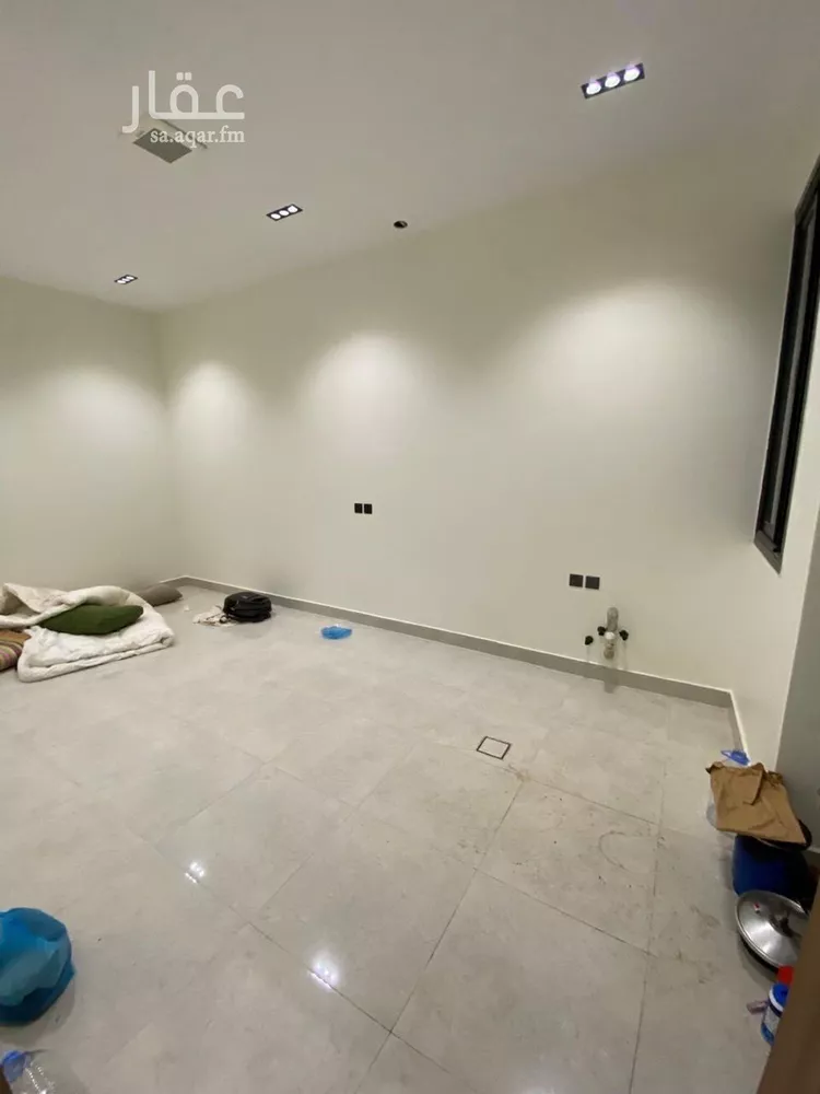 Floor for Sale in Riyadh Tuwaiq صورة 5