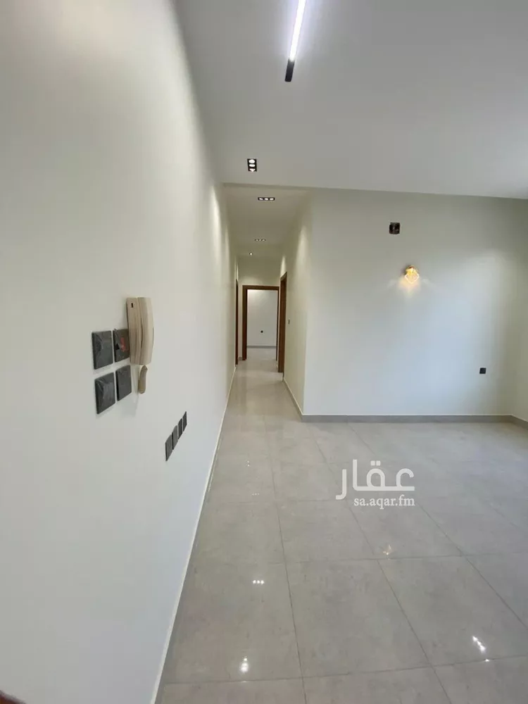 دور للبيع في شارع أبي الحسين الرضي, حي طويق, مدينة الرياض, منطقة الرياض صورة 3