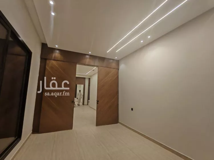 دور للبيع في شارع الزاجل, حي طويق, مدينة الرياض, منطقة الرياض صورة 5