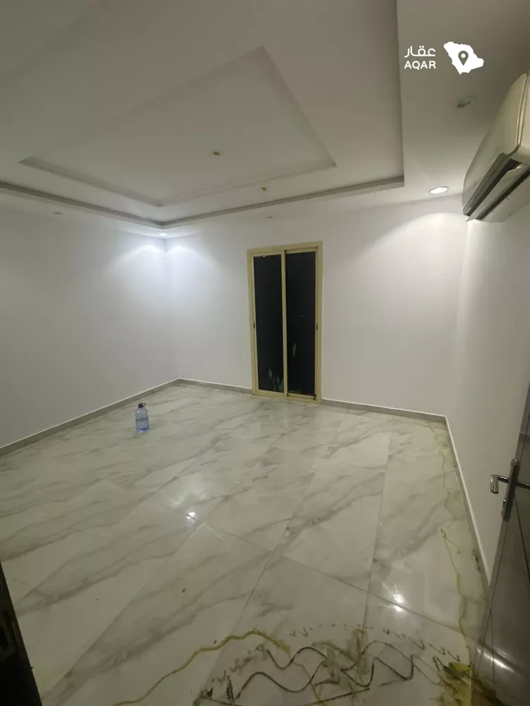 Floor for Rent in Riyadh Tuwaiq 11