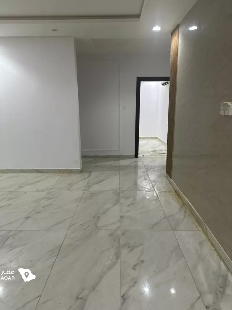 Floor for Rent in Riyadh Tuwaiq 14