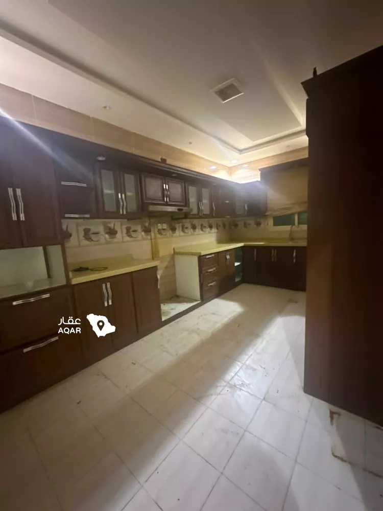 Floor for Rent in Riyadh Tuwaiq 6
