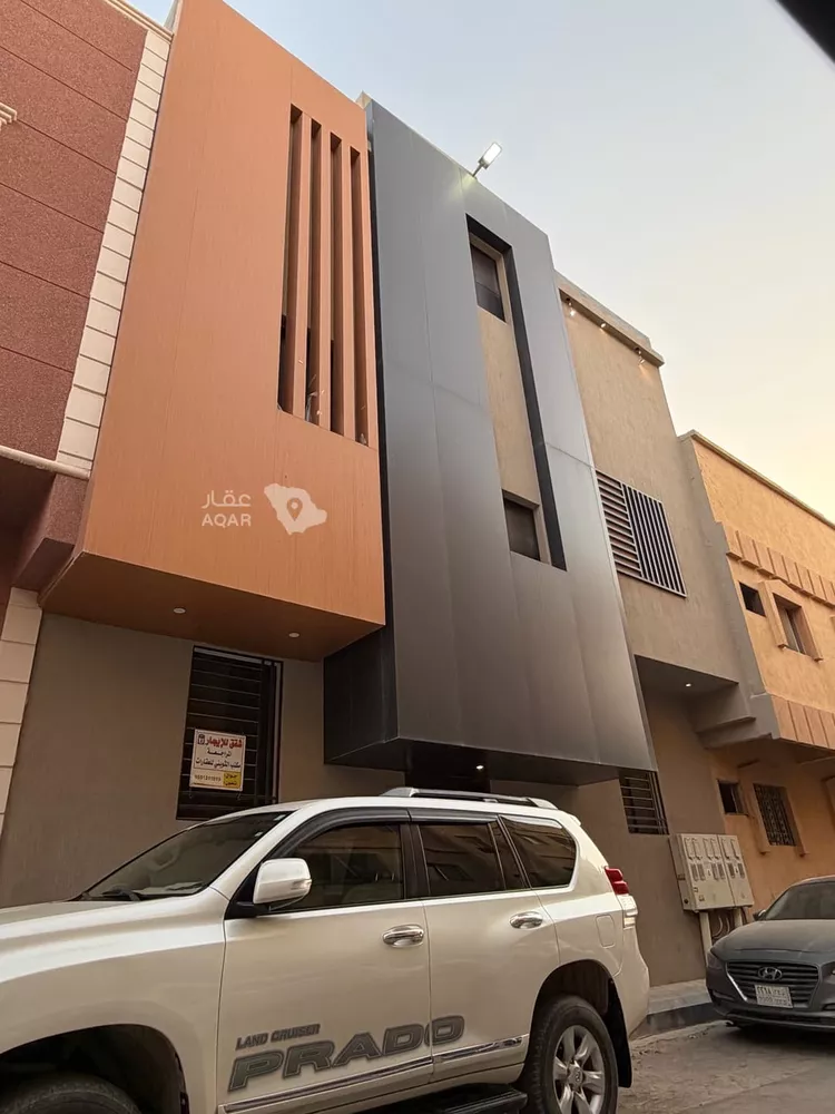 عمارة للبيع في شارع شيبة بن الوليد, حي المعذر, مدينة الرياض, منطقة الرياض