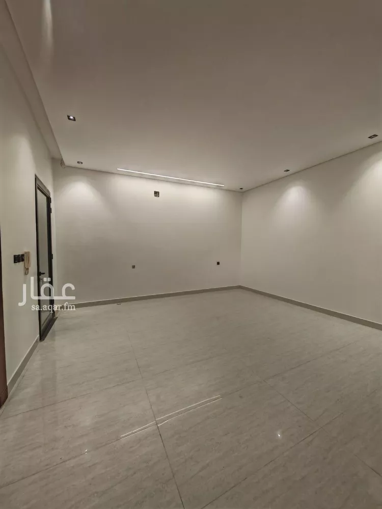 دور للبيع في شارع الوتري, حي طويق, مدينة الرياض, منطقة الرياض صورة 5