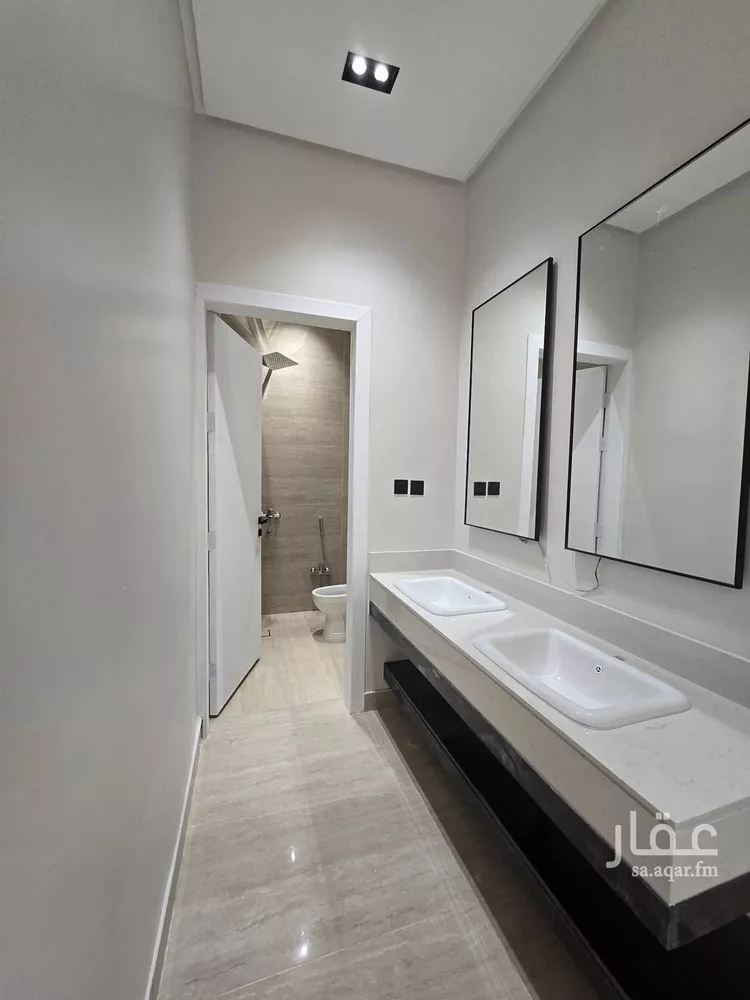 دور للبيع في شارع يعقوب السامري, حي طويق, مدينة الرياض, منطقة الرياض صورة 3