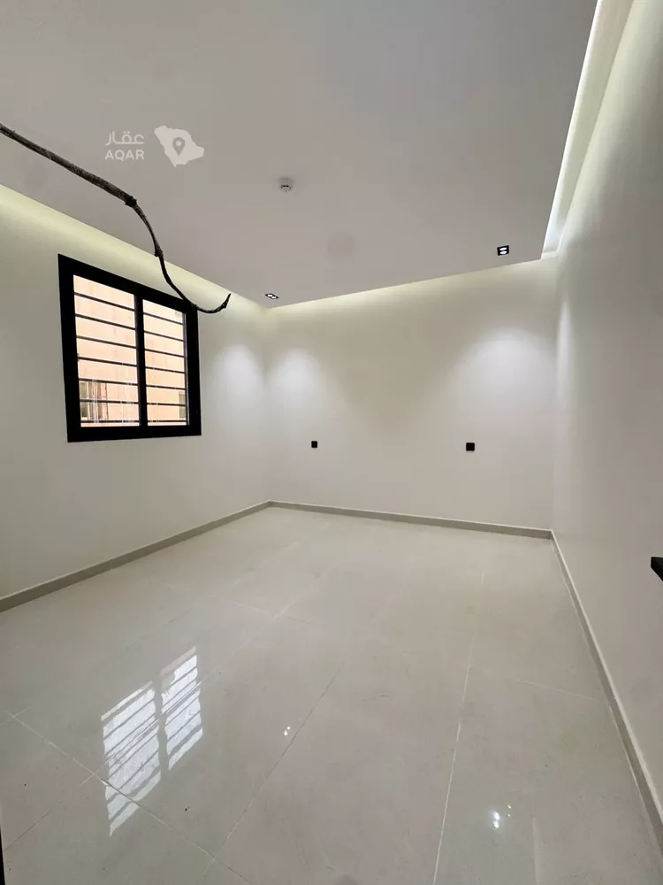 شقة للبيع في شارع شريح بن عامر, حي الشفاء, مدينة الرياض, منطقة الرياض 12
