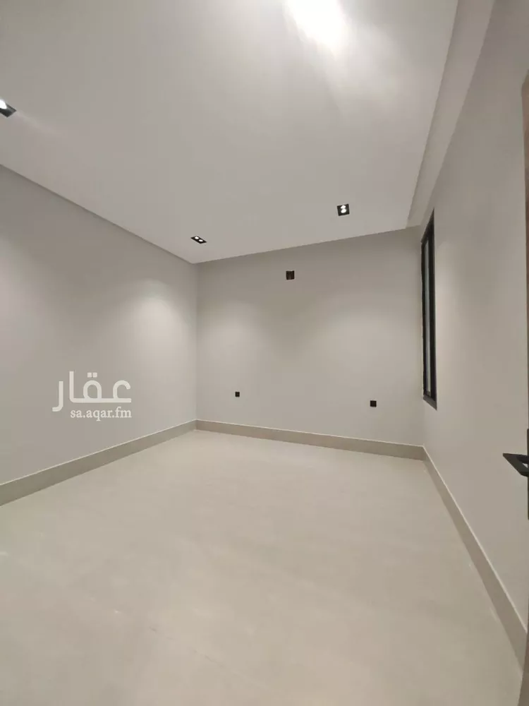 دور للبيع في شارع يوسف النحوي, حي العريجاء الغربي, مدينة الرياض, منطقة الرياض صورة 4