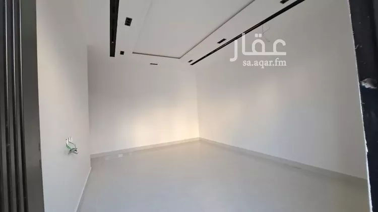 دور للبيع في شارع بعلبك, حي بدر, مدينة الرياض, منطقة الرياض صورة 4