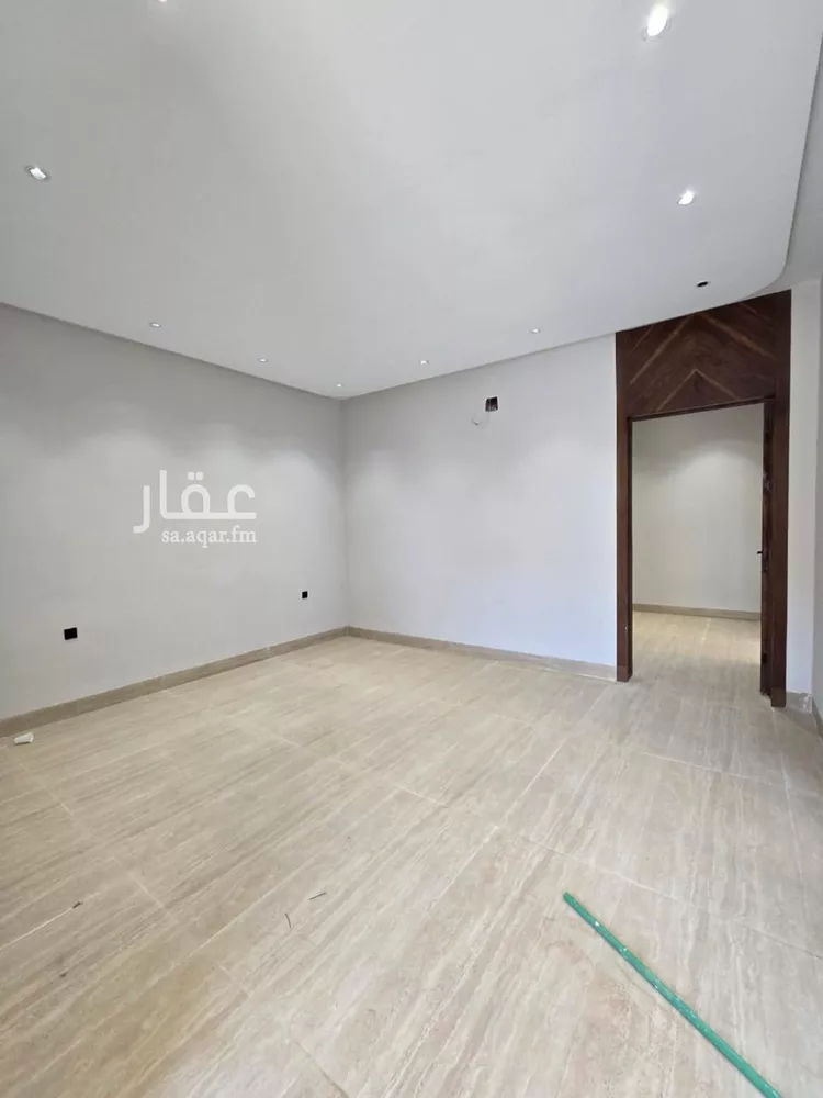 دور للبيع في شارع يوسف المفيد, حي العوالي, مدينة الرياض, منطقة الرياض صورة 5