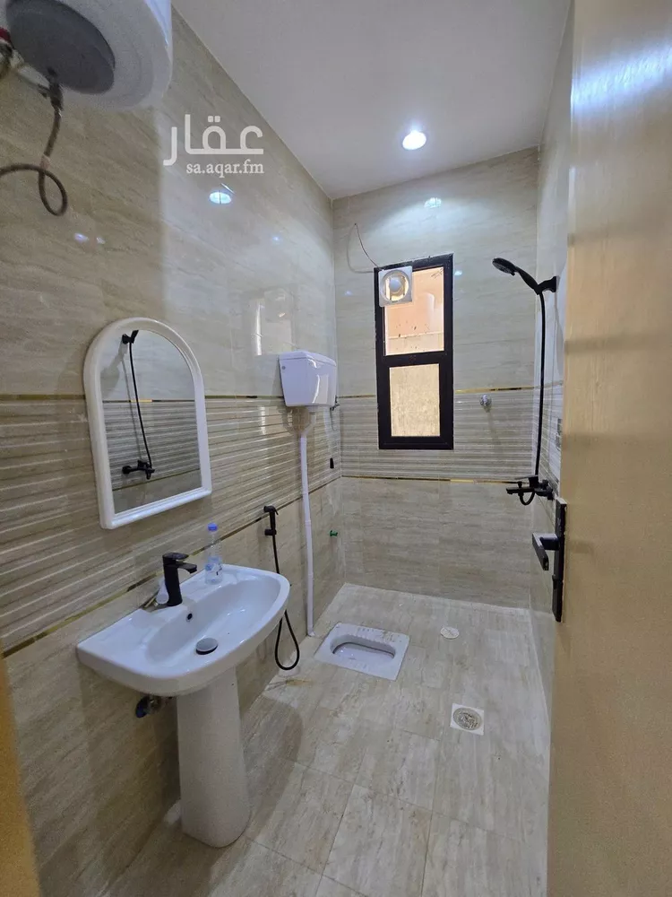 Floor for Sale in Riyadh Tuwaiq صورة 4