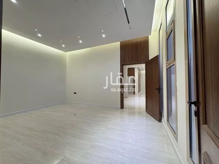 فيلا للبيع في شارع أبي الحسن الأسفرائيني, حي المهدية, مدينة الرياض, منطقة الرياض صورة 5
