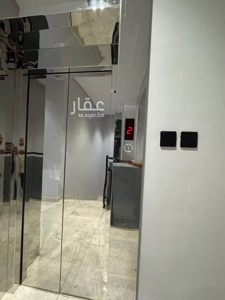 دور للبيع في شارع ابي الندى, حي العريجاء الغربي, مدينة الرياض, منطقة الرياض صورة 3