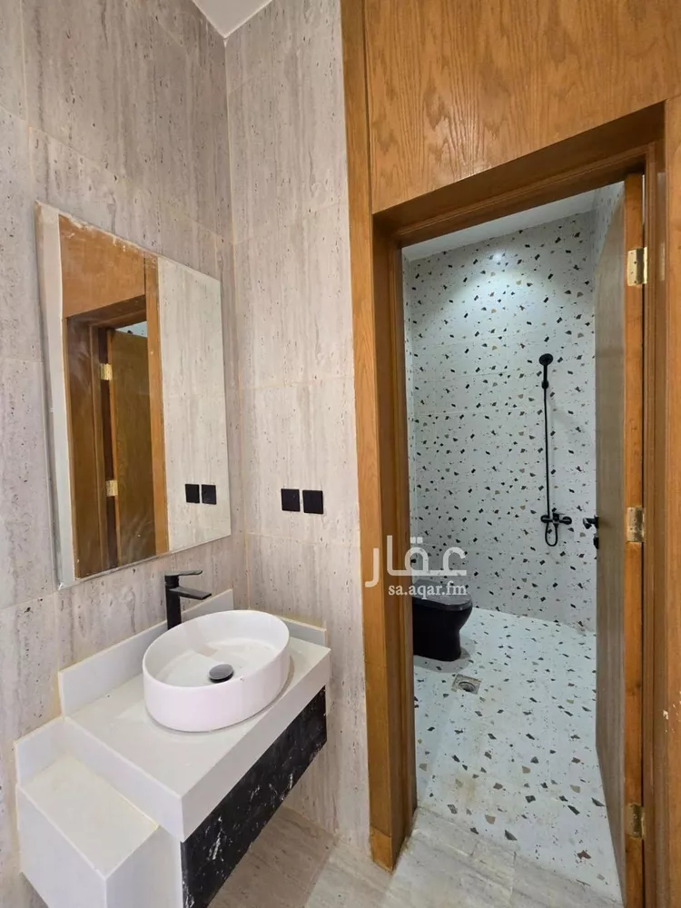 فيلا للبيع في شارع إسماعيل القسط, حي طويق, مدينة الرياض, منطقة الرياض صورة 5