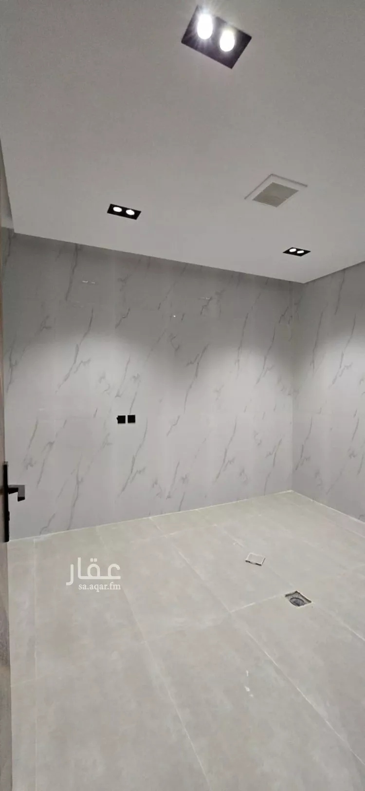 فيلا للبيع في شارع ابراهيم رفعت, حي عكاظ, مدينة الرياض, منطقة الرياض صورة 2