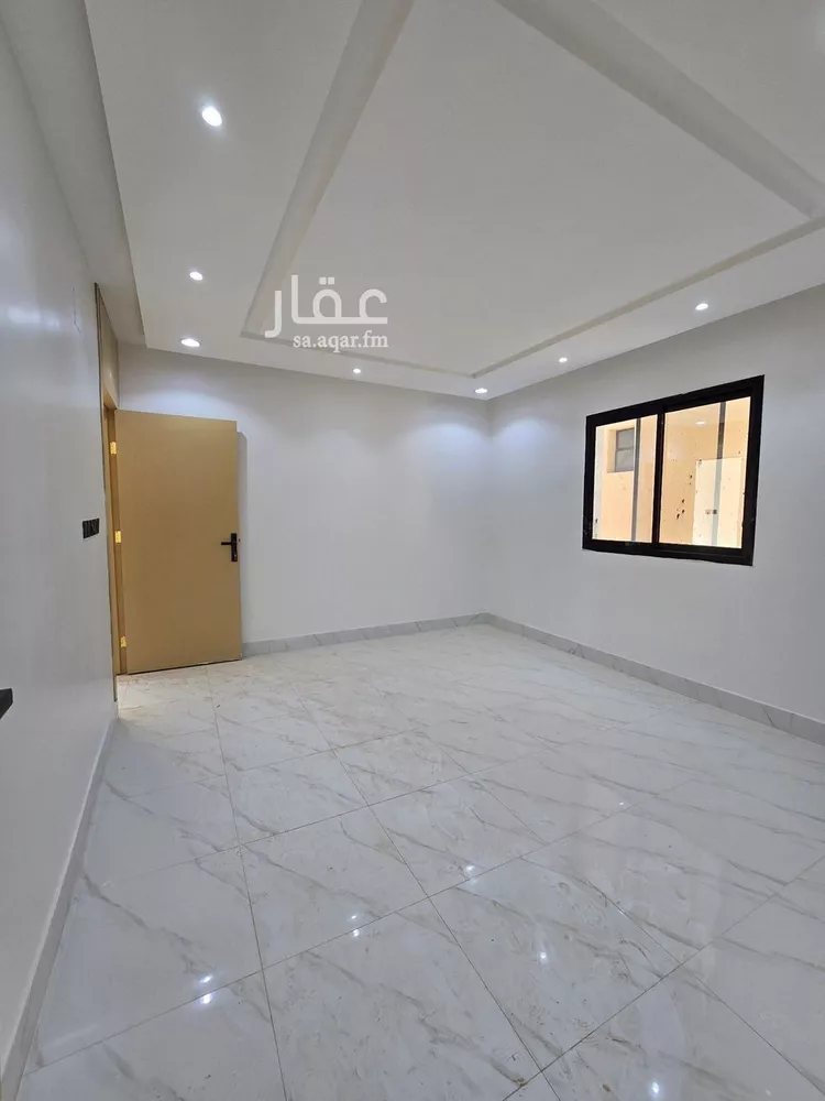 Floor for Sale in Riyadh Tuwaiq صورة 3