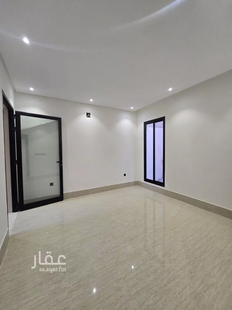 فيلا للبيع في شارع عوف, حي العوالي, مدينة الرياض, منطقة الرياض صورة 4