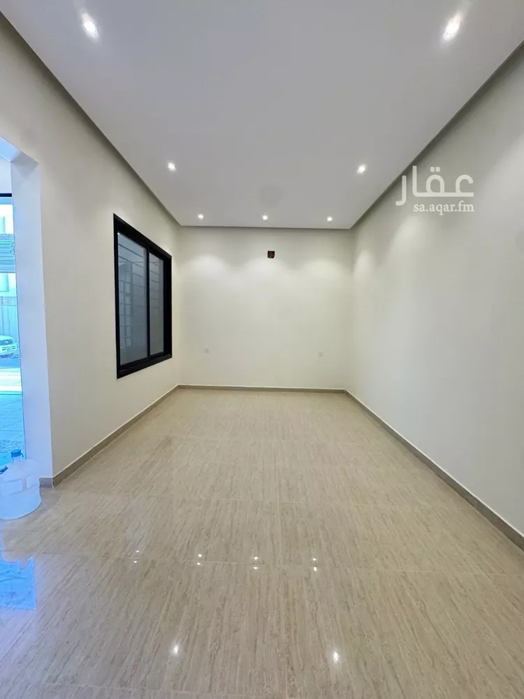 فيلا للبيع في شارع عبد العيسي, حي الزهرة, مدينة الرياض, منطقة الرياض صورة 4