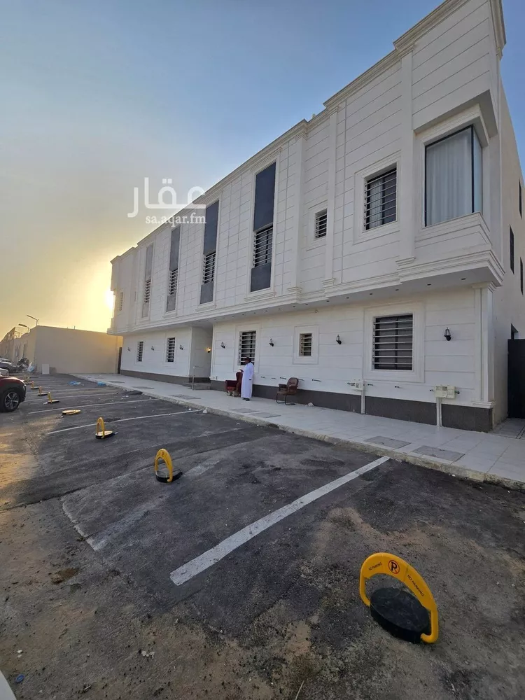 Apartment for Sale in Riyadh Dhahrat Namar