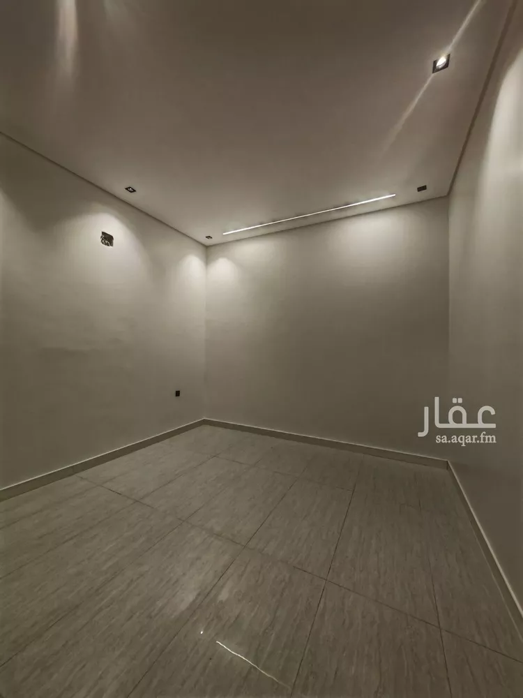 دور للبيع في شارع الوتري, حي طويق, مدينة الرياض, منطقة الرياض صورة 4